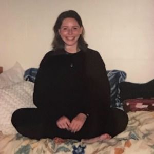 Meet your Posher, Claire